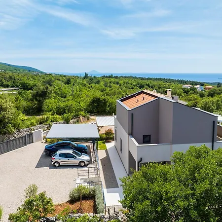 Alba Labin Villa *
